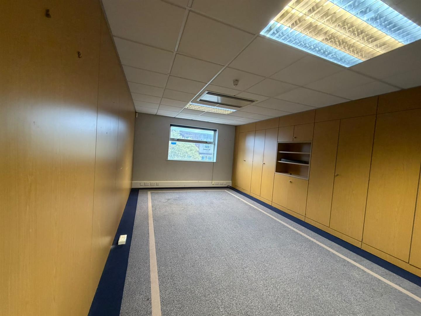 16, Hilton Square Pendlebury, Manchester, photo 17